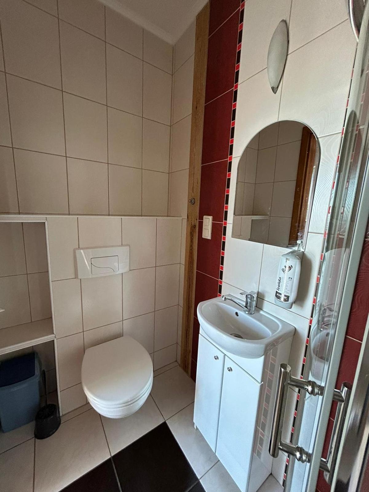 Pokoje Goscinne Nad Morzem Bobolin Exterior foto